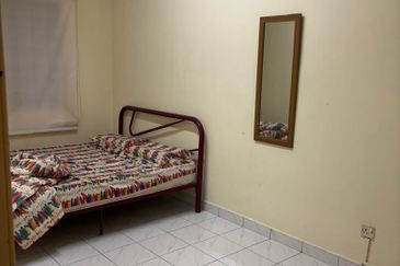 Endah Regal Condominium