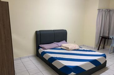 Endah Regal Condominium