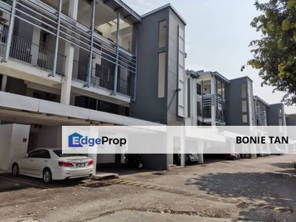 Cyberia Crescent, Cyberjaya Townhouse Unit with 7r 3b for Sale, Selangor, Cyberjaya