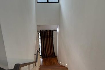 Cradleton @ Eco Majestic