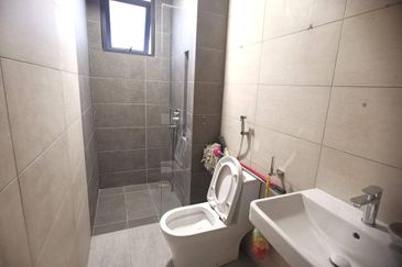 SkyMeridien @ Sentul East