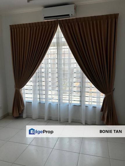 2 Storey Intermediate Rafflesia Taman Pelangi Semenyih 2  For Rent, Selangor, Semenyih