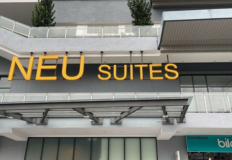 Neu Suites
