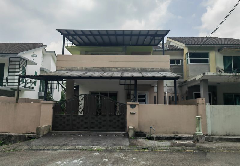 TAMAN PUNCAK JELAPANG INDAH