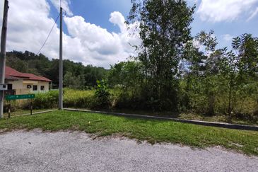 KAMPUNG BARU JELAPANG