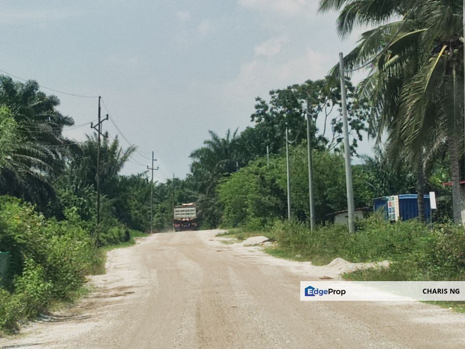 24.74 acres Agriculture Land for Sales @Kampar kampung dato banir , Perak, Kampar