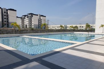 CASA RESIDENCES, CHEMOR