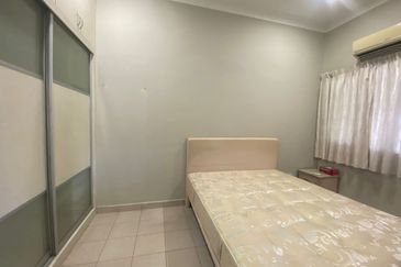 Taman Connaught (Sri Cendekia)