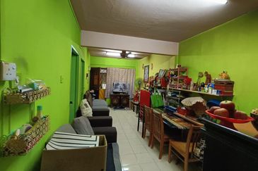Flat Pandan Indah