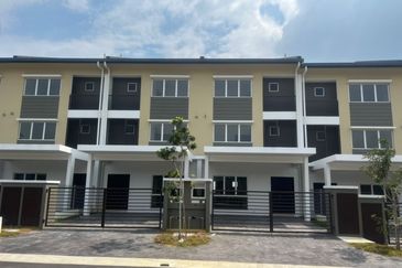 Jalan Asteroid U5/30B