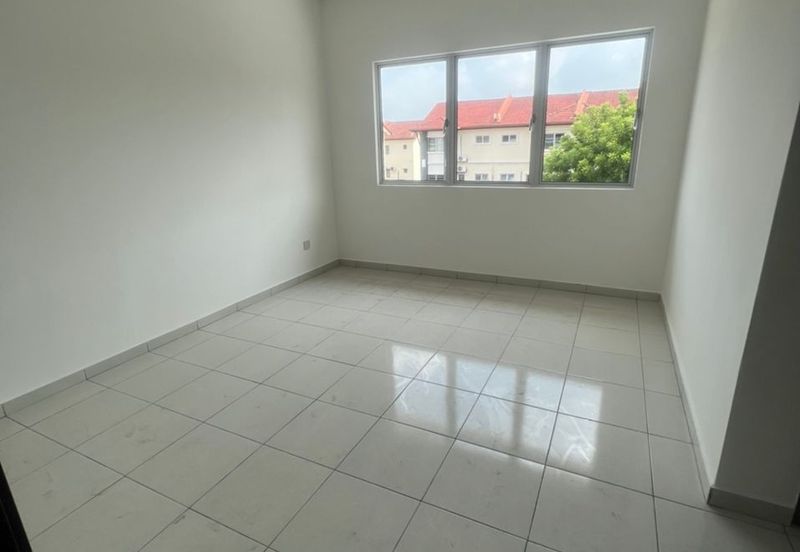 Jalan Asteroid U5/30B