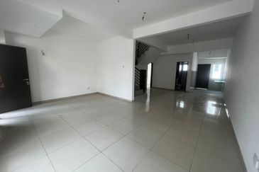 Jalan Asteroid U5/30B