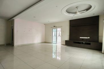 Bandar Tun Hussein Onn