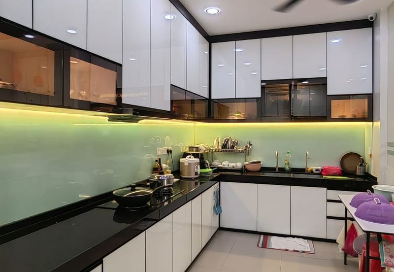 Bandar Mahkota Cheras