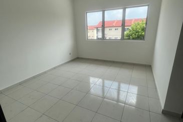 Jalan Asteroid U5/30B