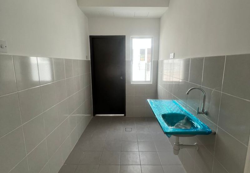 Jalan Asteroid U5/30B