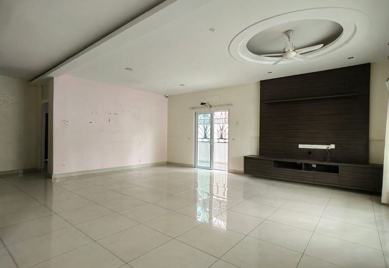 Bandar Tun Hussein Onn