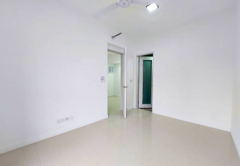 Lakefront Condominium | Emerald Hills @ Alam Damai