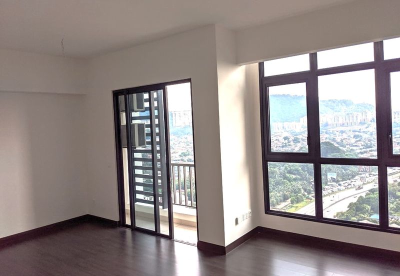 28 Boulevard (28 BLVD)