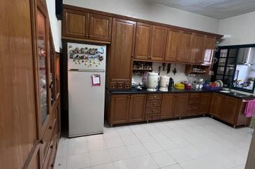 SL 4, Bandar Sungai Long