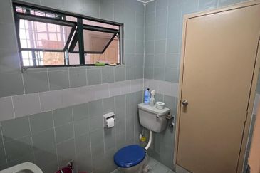 SL 4, Bandar Sungai Long