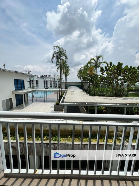 Sky Garden Residences , Setia Tropika , 3 + 1 Bedroom 2 Bathroom For Rent , Johor, Setia Tropika