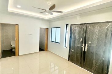 Single Storey Terrace Corner Lot House For Sale @ Taman Aman Senai