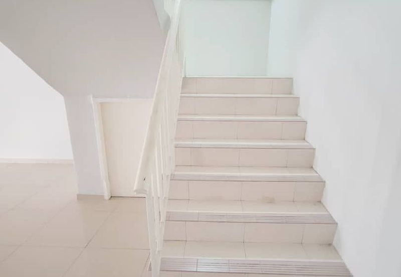 2 Storey Fully Renovated  House For Sale @ Jasmine Park Kulai