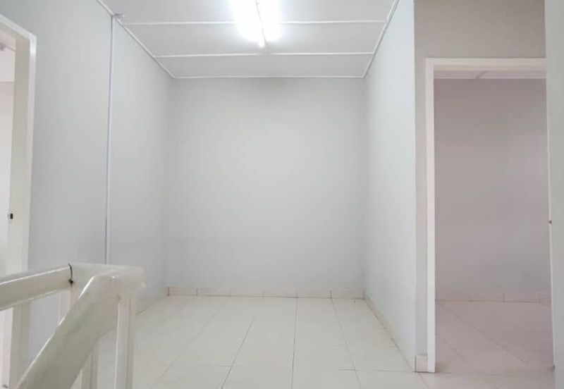 2 Storey Fully Renovated  House For Sale @ Jasmine Park Kulai