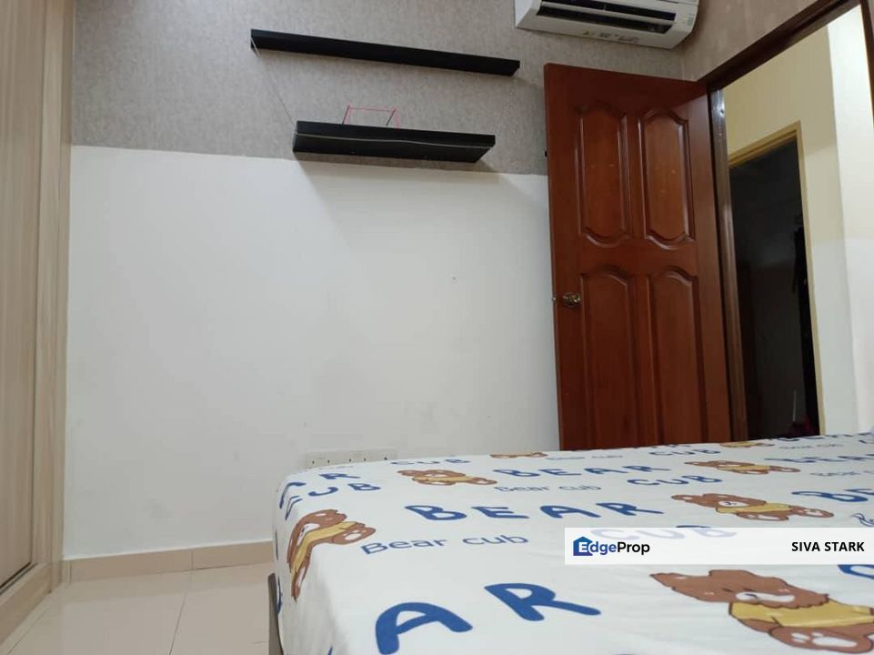 Medium Cost Flat For Sale At Plentong Utama , Jalan Bunga Daisi  , Johor, Pasir Gudang