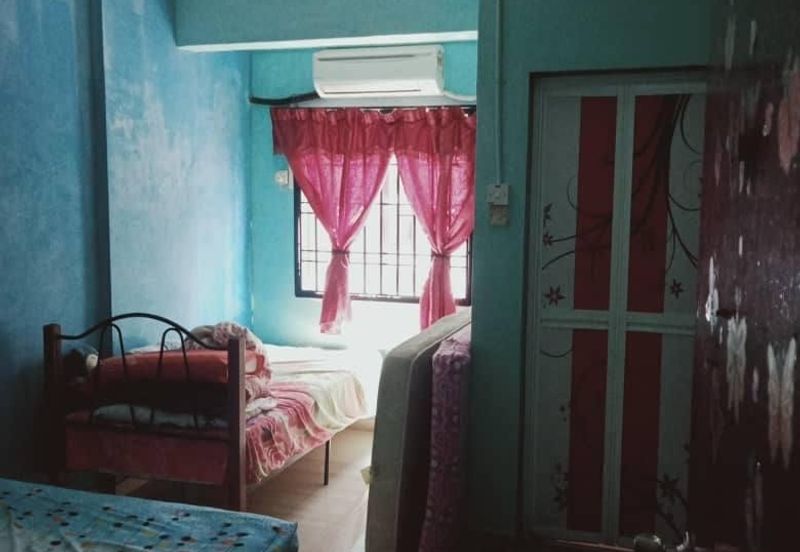 Putri Ria Apartment, Mota Masai