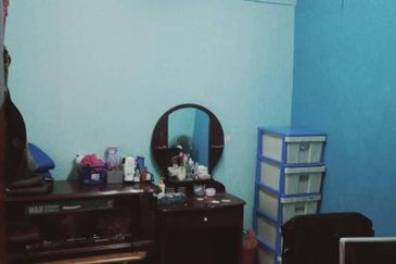 Putri Ria Apartment, Mota Masai