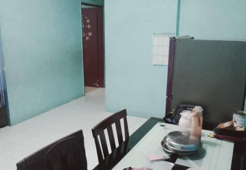 Putri Ria Apartment, Mota Masai