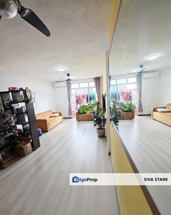 Taman Mount Austin 81100 Johor Bahru Lake View Suite Apartment, Johor, Johor Bahru