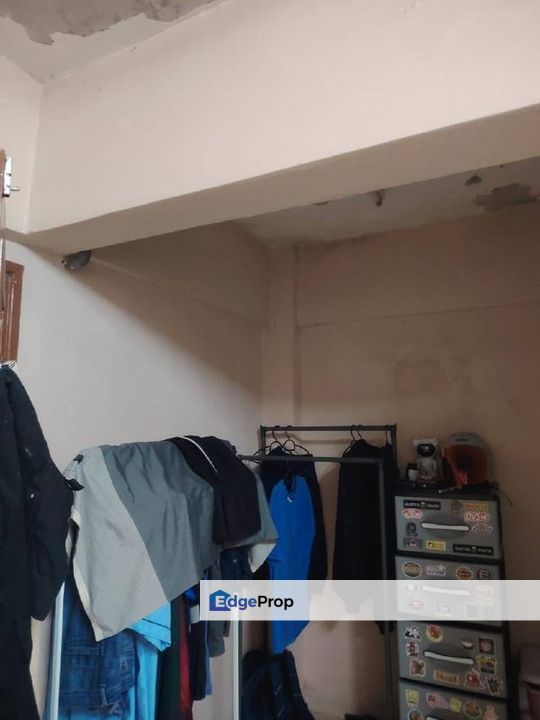 APARTMENT FOR SALE @ PANGSAPURI BUKIT SAUJANA, JOHOR BAHRU, Johor, Masai