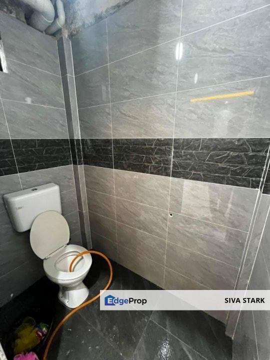 Taman Manis Kelapa Sawit Kulai, Johor, Parit Raja