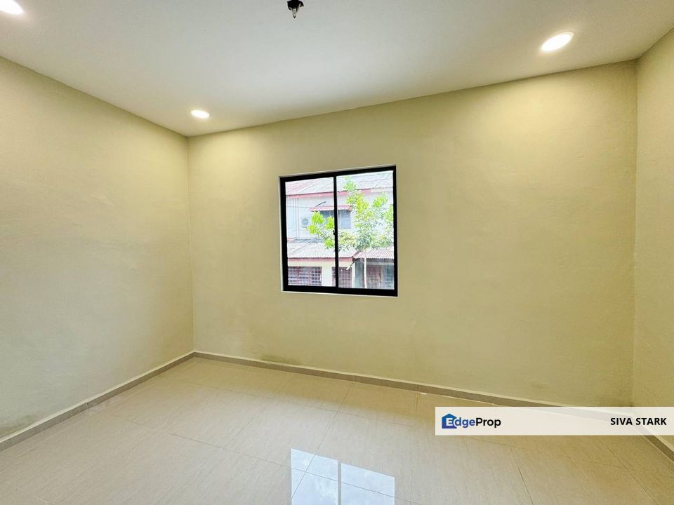  Jalan Lading 16, Tmn Puteri Wangsa , Johor, Ulu Tiram