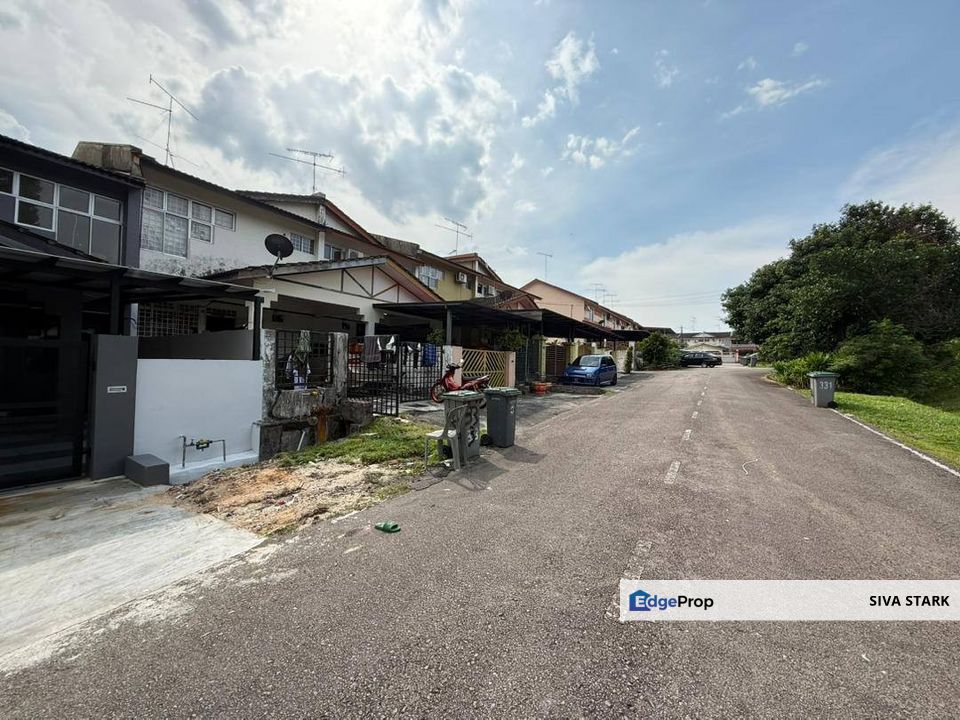 Jalan cermai , Taman Mesra , Saleng , Johor, Senai