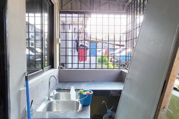 Flat Taman Selesa Jaya