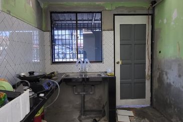 Flat Taman Selesa Jaya