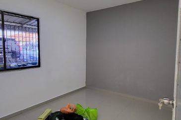 Flat Taman Selesa Jaya