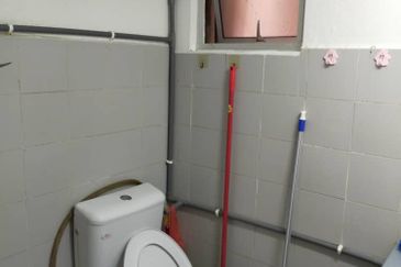 Glen Court, Bandar Sungai Long