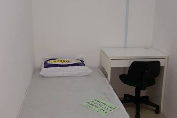 Glen Court, Bandar Sungai Long