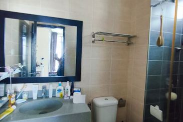 Shaftsbury Residence