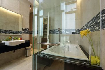 Shaftsbury Residence