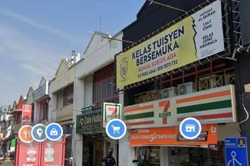 Bandar Tun Hussein Onn