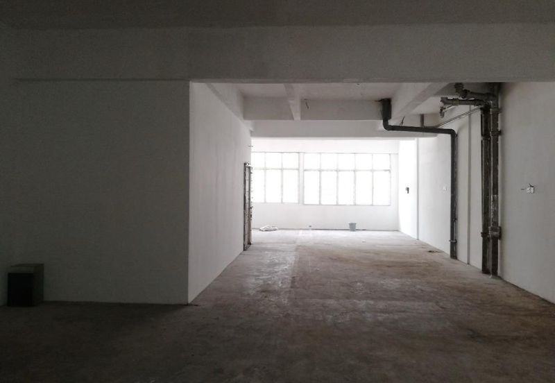 Dataran Otomobil, Seksyen 15