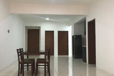 Green Suria Apartment