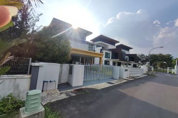 Bandar Mahkota Cheras