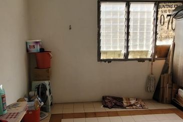 Glen Court, Bandar Sungai Long